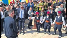&lsquo;Şampiyon Yap Bizi&rsquo; Başkanı Kızdırdı!