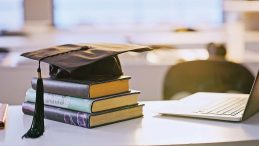 &lsquo;Yapay zek&acirc;&rsquo;yla &lsquo;do&ccedil;ent&rsquo; ve &lsquo;doktor&rsquo; artacak