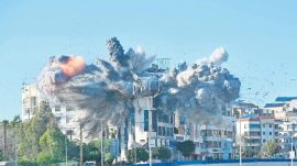 L&uuml;bnan kan ağlıyor