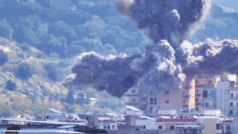 L&uuml;bnan&rsquo;a 10 Dakikada 100 Saldırı