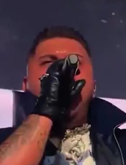 Lvbel C5'ten "Zıplamayan Tayyip&ccedil;i" sloganlarına destek! Tepkiler &ccedil;ığ gibi: Erdoğan'ı desteklemek i&ccedil;in bir sebep daha&hellip;