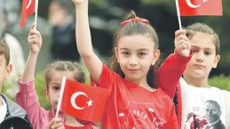 Maarifin Kalbinde &Ccedil;ocuk