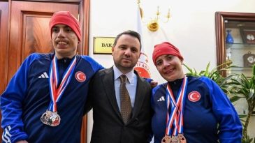 Madalyalı Kayak&ccedil;ılar Adalet Bakanlığı&rsquo;nda