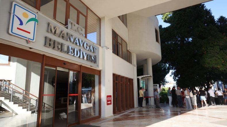 Manavgat Belediyesi'ne y&ouml;nelik soruşturmada yeni gelişme: 5 tutuklama