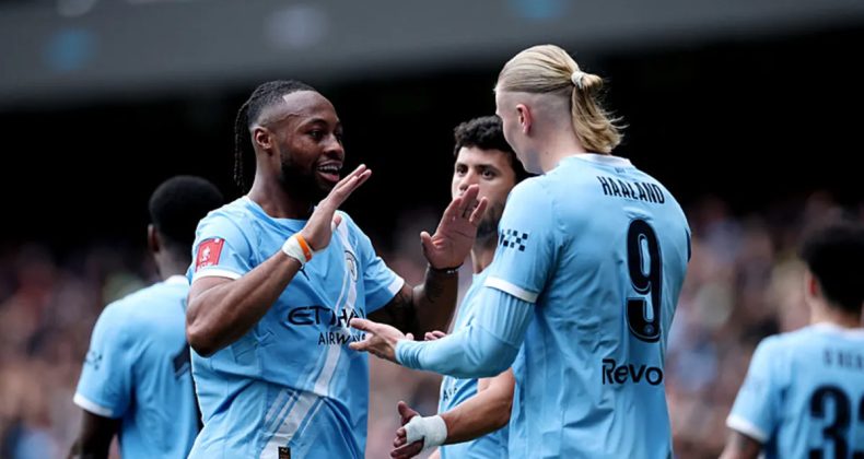 Manchester City, FA Cup'ta Liverpool'u 4 golle geçti!