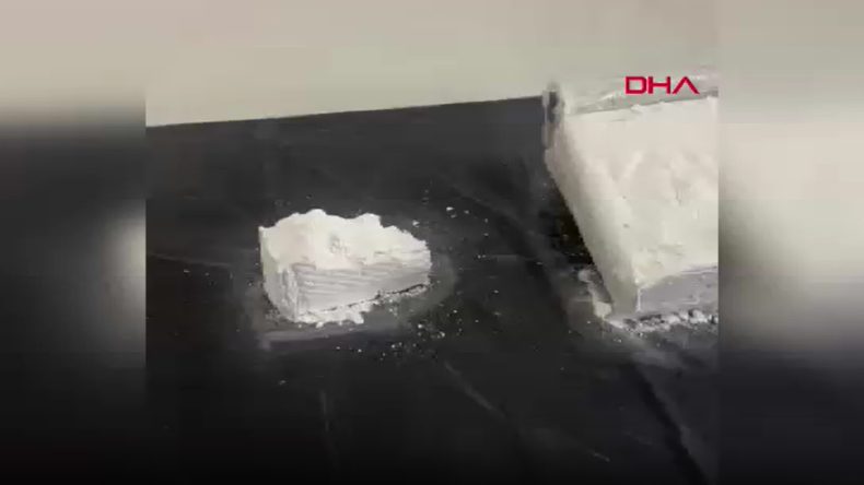 Manisa’da uyuşturucu operasyonu: 2 kilo kokain ele geçirildi