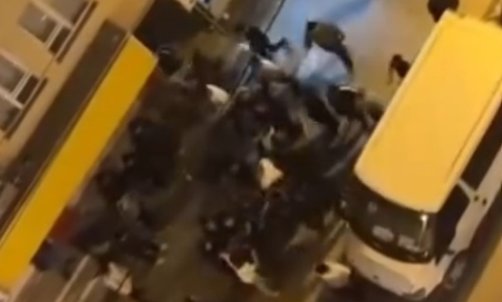 Mardin'de tekmeli yumruklu kavga: 17 yaşındaki iki kişi yaralandı