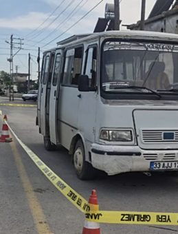 Mersin&rsquo;de kahreden olay: Aracını park etmek isterken 2 yaşındaki oğlunun &ouml;l&uuml;m&uuml;ne neden oldu!