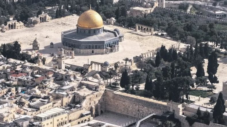 Mescid-i Aksa 37 G&uuml;nd&uuml;r Kapalı