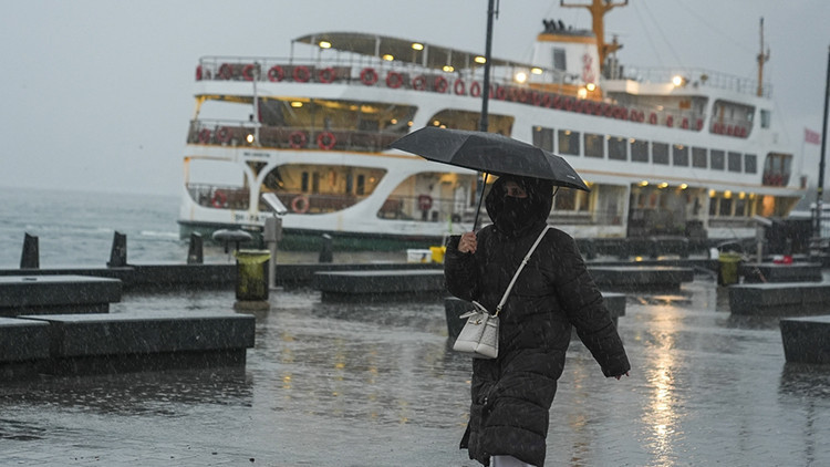 Meteoroloji tarih verdi! Yurdun b&uuml;y&uuml;k b&ouml;l&uuml;m&uuml;nde etkili olacak: Yağışlar yeniden geliyor