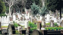 Mezarlıklara 7/24 kameralı g&uuml;venlik