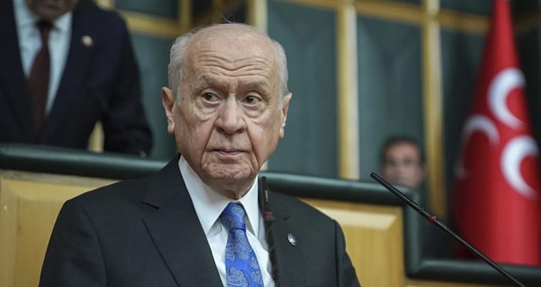 MHP Genel Başkanı Devlet Bah&ccedil;eli'den Erzurumspor FK'ya tebrik mesajı!