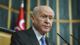 MHP lideri Bah&ccedil;eli&rsquo;den İbrahim Tatlıses&rsquo;e ge&ccedil;miş olsun telefonu!