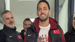 A Milli Futbol Takımı galibiyet sonrası yurda d&ouml;nd&uuml;!
