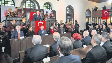Milli iradeye sadakatten vazge&ccedil;meyeceğiz