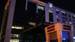 Milyonluk r&uuml;şvet iddiası Ataşehir&rsquo;i salladı! Milyonlarca dolar r&uuml;şvet &ouml;demesine rağmen m&uuml;teahhitin iskanı geciktirildi!