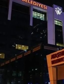 Milyonluk r&uuml;şvet iddiası Ataşehir&rsquo;i salladı! Milyonlarca dolar r&uuml;şvet &ouml;demesine rağmen m&uuml;teahhitin iskanı geciktirildi!