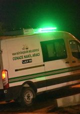 Minik Hamza&rsquo;yı sokak k&ouml;pekleri &ouml;ld&uuml;rd&uuml;