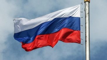 Moskova'da Yangın Faciası! 8 Kişi &Ouml;ld&uuml;