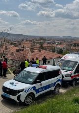 Motosiklet devrildi, 73 yaşındaki s&uuml;r&uuml;c&uuml; hayatını kaybetti