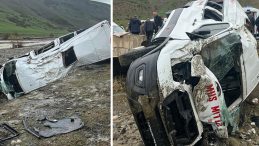 Muş'ta minib&uuml;s devrildi: 16 yaralı