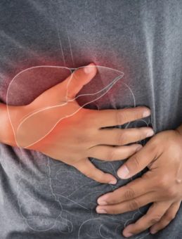 Nefes Darlığı Şikayeti ile Hastaneye Başvurdu: Karaciğerinde 20 cm&rsquo;lik Kitle Tespit Edildi