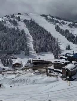 Nisan sonunda kar s&uuml;rprizi