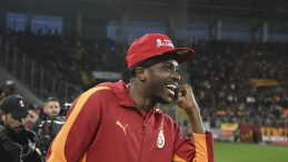Okan Buruk'tan Victor Osimhen A&ccedil;ıklaması! Derbide Oynayacak Mı?