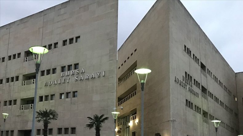 Okullara saldırı planlandığına ilişkin paylaşım yapan 5 ş&uuml;pheli tutuklandı