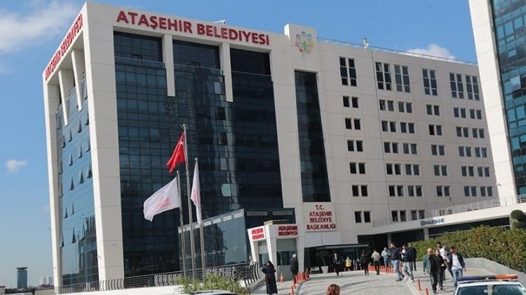 Onursal Adıg&uuml;zel Cezaevinde