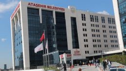 Onursal Adıg&uuml;zel Cezaevinde
