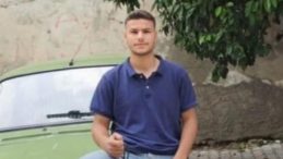 Osmaniye'de 19 Yaşındaki Mert, Komşusu Tarafından Bı&ccedil;aklanarak &Ouml;ld&uuml;r&uuml;ld&uuml;