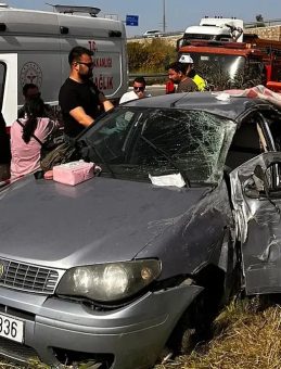 Otomobil ref&uuml;je &ccedil;ıkarak savruldu! Acı kazada Umay bebek hayatını kaybetti