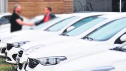 Otomotivde 4 yılın en d&uuml;ş&uuml;k mart satışı