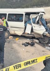 Otoyolda Can Pazarı: 7 &Ouml;l&uuml;, 7 Kişi Yaralı