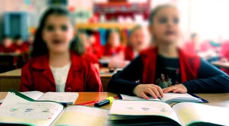 &Ouml;zel okullara fahiş &uuml;cret soruşturması genişliyor! Velilerin dertli olduğu o masraflar mercek altında