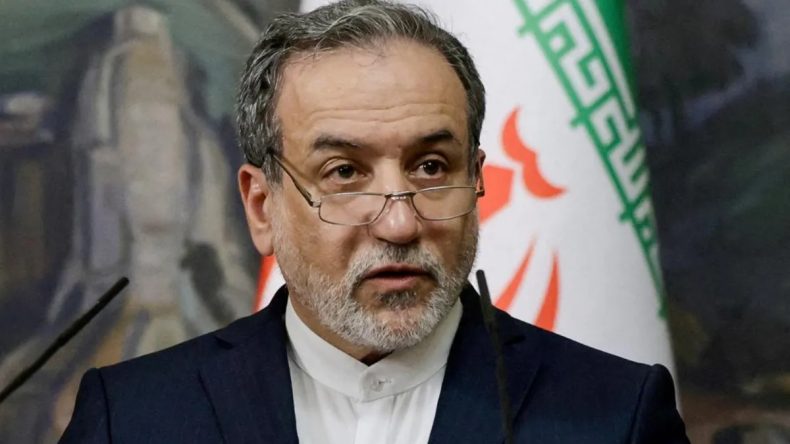 Pakistanlı kaynak: "Arak&ccedil;i, İran'ın m&uuml;zakerelere ilişkin beklentilerini Pakistan'a iletti"