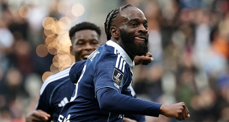 Paris FC, Monaco&rsquo;yu 4 golle ezdi!