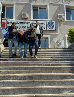 Polis Yeleği ile Yayın Yapan Ş&uuml;pheli Adliyeye Sevk Edildi: İfadesi Pes Dedirtti!