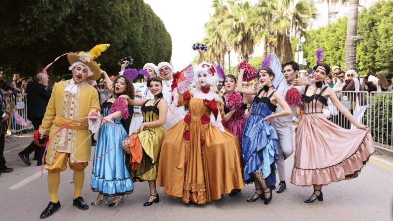 Rio değil Adana… Portakal Çiçeği coşkusu kenti turuncuya bürüdü