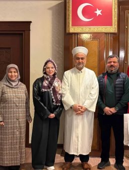 Rus vatandaşı Anzhela M&uuml;sl&uuml;man oldu