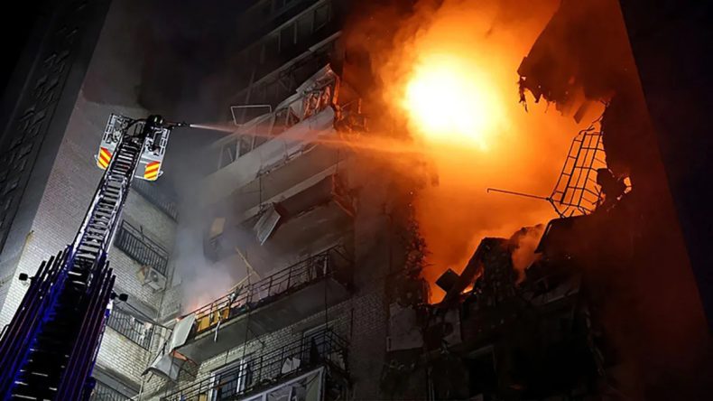 Rusya&rsquo;dan Ukrayna&rsquo;ya Yoğun Bombardıman: 2 &Ouml;l&uuml;