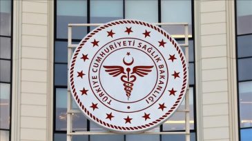Sağlık Bakanlığı'ndan "hastanelerin satıldığına" dair iddialara yalanlama: Ger&ccedil;eği yansıtmamaktadır