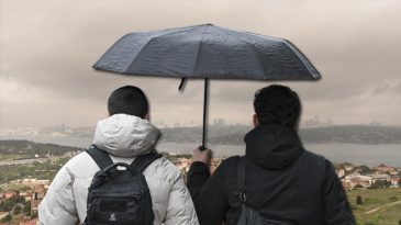 Sahra &ccedil;&ouml;l&uuml; &uuml;zerinden geliyor: Marmara B&ouml;lgesi'nden T&uuml;rkiye'nin diğer şehirlerine gidecek | Yarın başlıyor: 36 ilde sağanak yağış