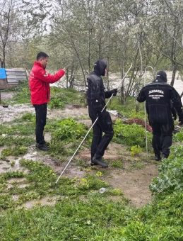 Sakarya'da nehirde kaybolmuştu: Ahmed&rsquo;i arama &ccedil;alışmaları tekrar başladı!