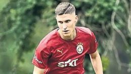 Sallai ya da Barış forvete ge&ccedil;iyor