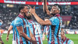 Şampiyonluk Dansı!