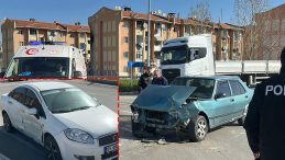 Samsun&rsquo;da Feci Kaza! 2 Ara&ccedil; Kafa Kafaya &Ccedil;arpıştı: 4 Yaralı!