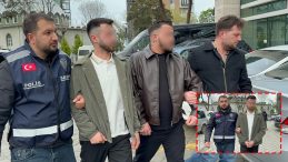 Samsun&rsquo;da Şakalaşırken &Ccedil;alışanını Bı&ccedil;akladı: O G&ouml;r&uuml;nt&uuml;ler Ger&ccedil;eği Ortaya &Ccedil;ıkardı