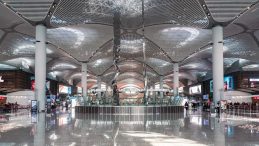 Sanat, İGA İstanbul Havalimanı&rsquo;nın Kalbinde Y&uuml;kseliyor